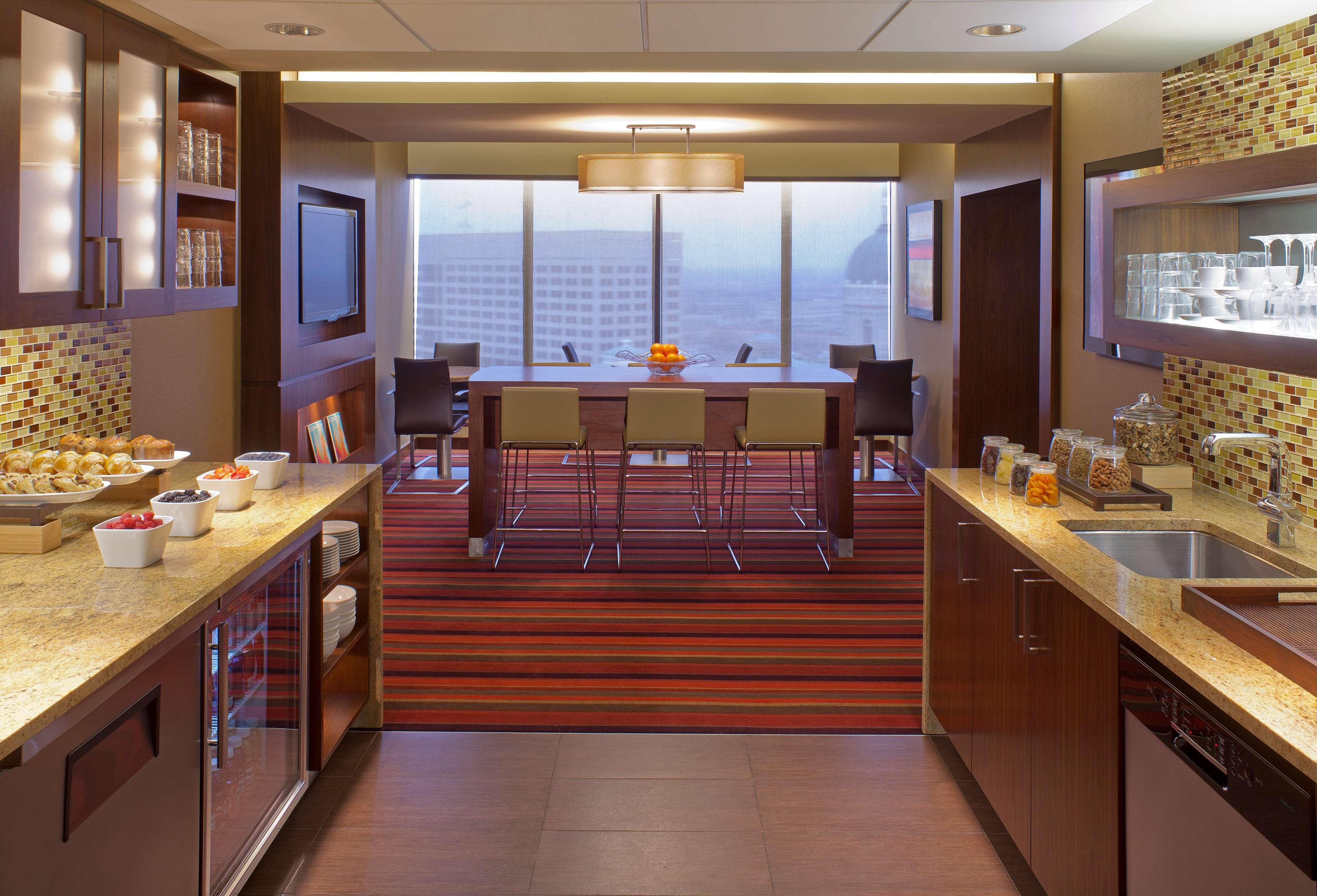 Hotel Hyatt Regency Indianapolis at State Capitol Esterno foto